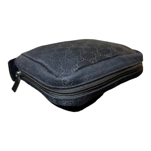 Authentic Gucci foldable xl travel tote - Picture 2 of 10